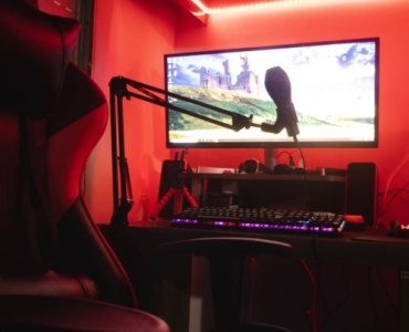 Level Up w czterech ścianach: jak stworzyć stylowy i ergonomiczny kącik gracza