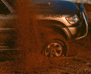 Zanim zjedziesz z asfaltu: oceń przejezdność i pułapki trasy jak profesjonalista
